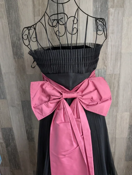 Betsey Johnson Special Occasion Dress - Picture 4 of 16